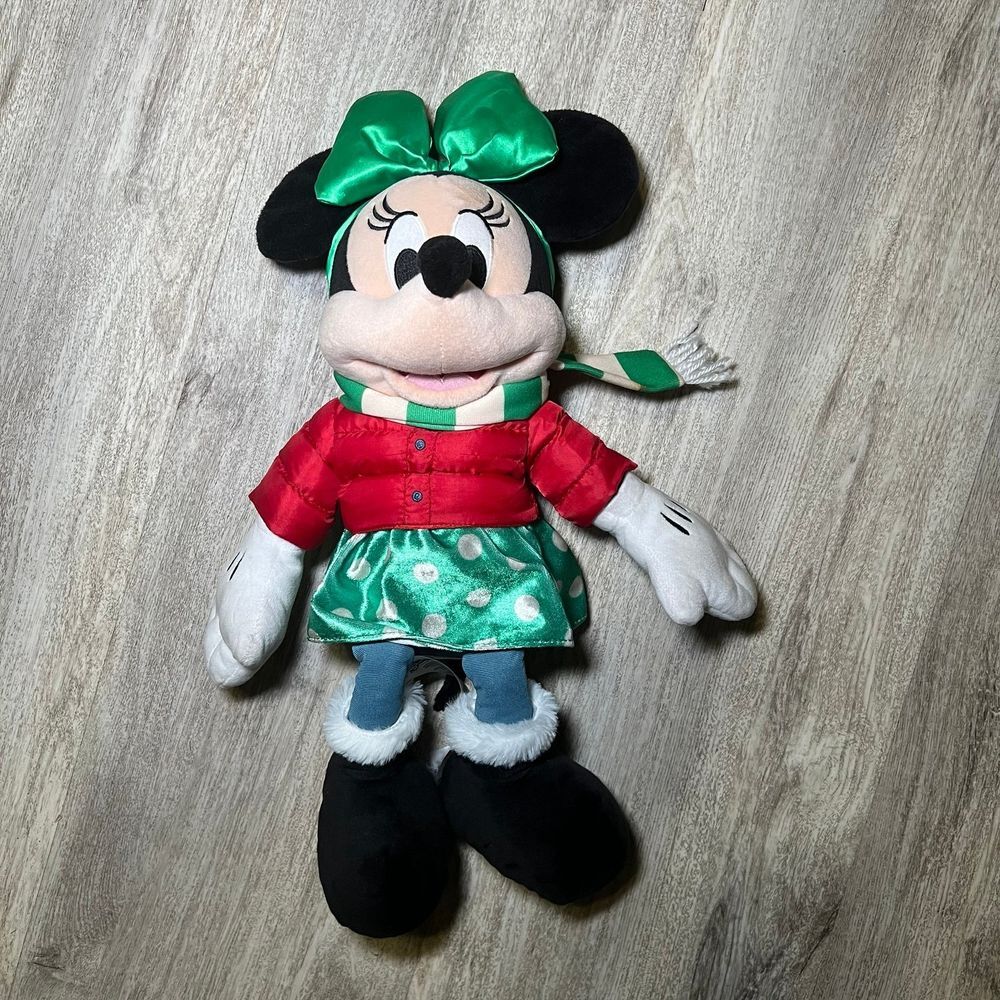 Minnie Mouse 2021 puffer coat plushy